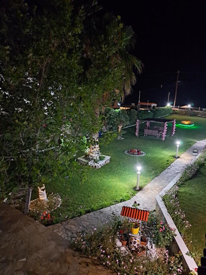 Christen House Perigialion Kültér fotó